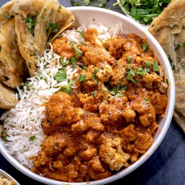 Roasted black pepper cauliflower curry
