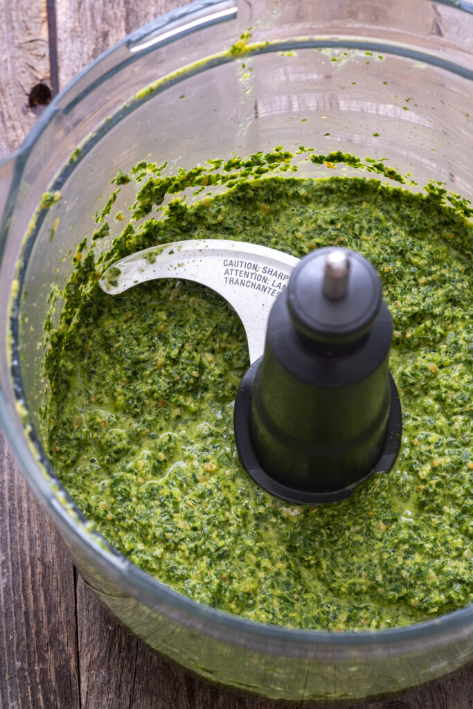 Kale Pesto Pasta with Lemony Meatballs