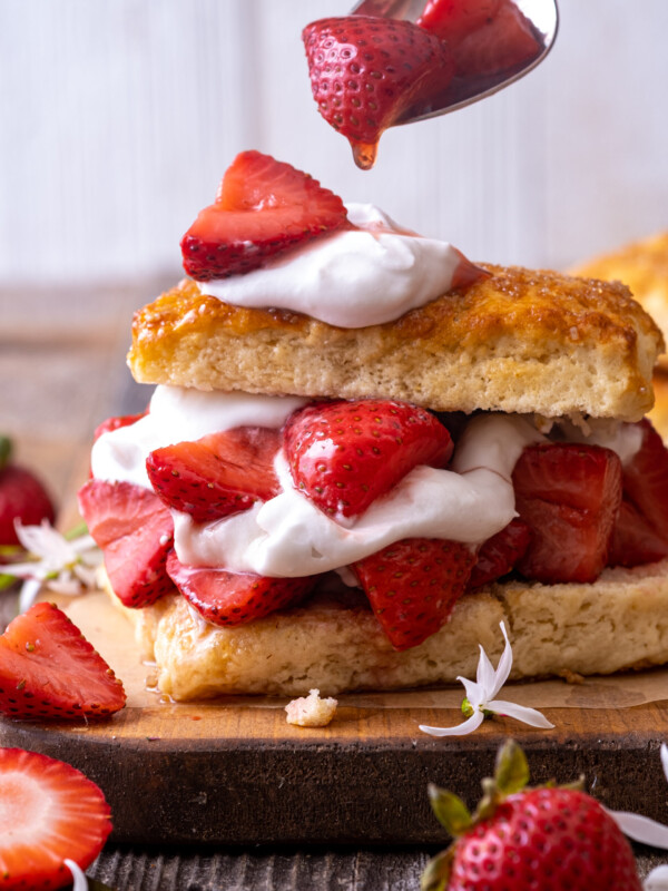 vanilla roasted strawberry shortcake