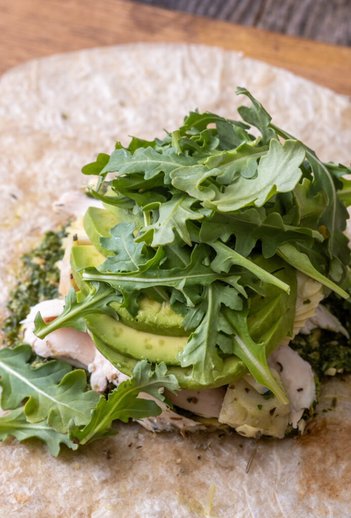 grilled chicken pesto wraps