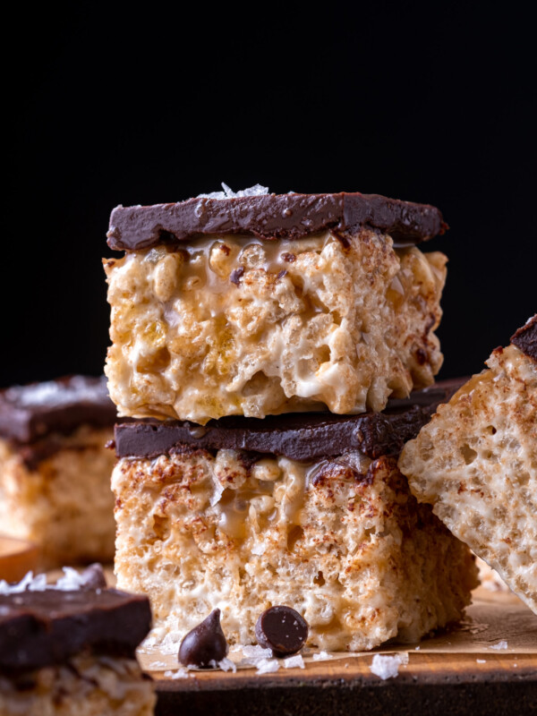 vegan salted caramel Rice Krispie treats