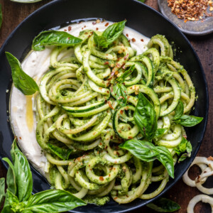 pesto zucchini noodles