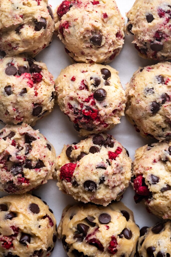 Raspberry Chocolate Chip Cookies (Vegan)