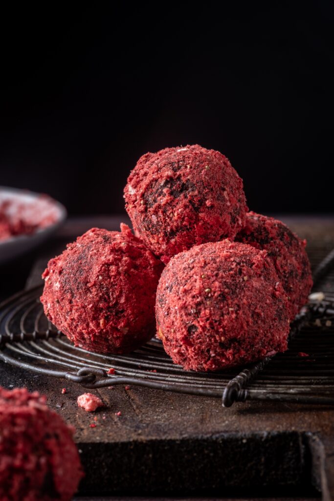 Strawberry Dark Chocolate Truffles (Vegan)