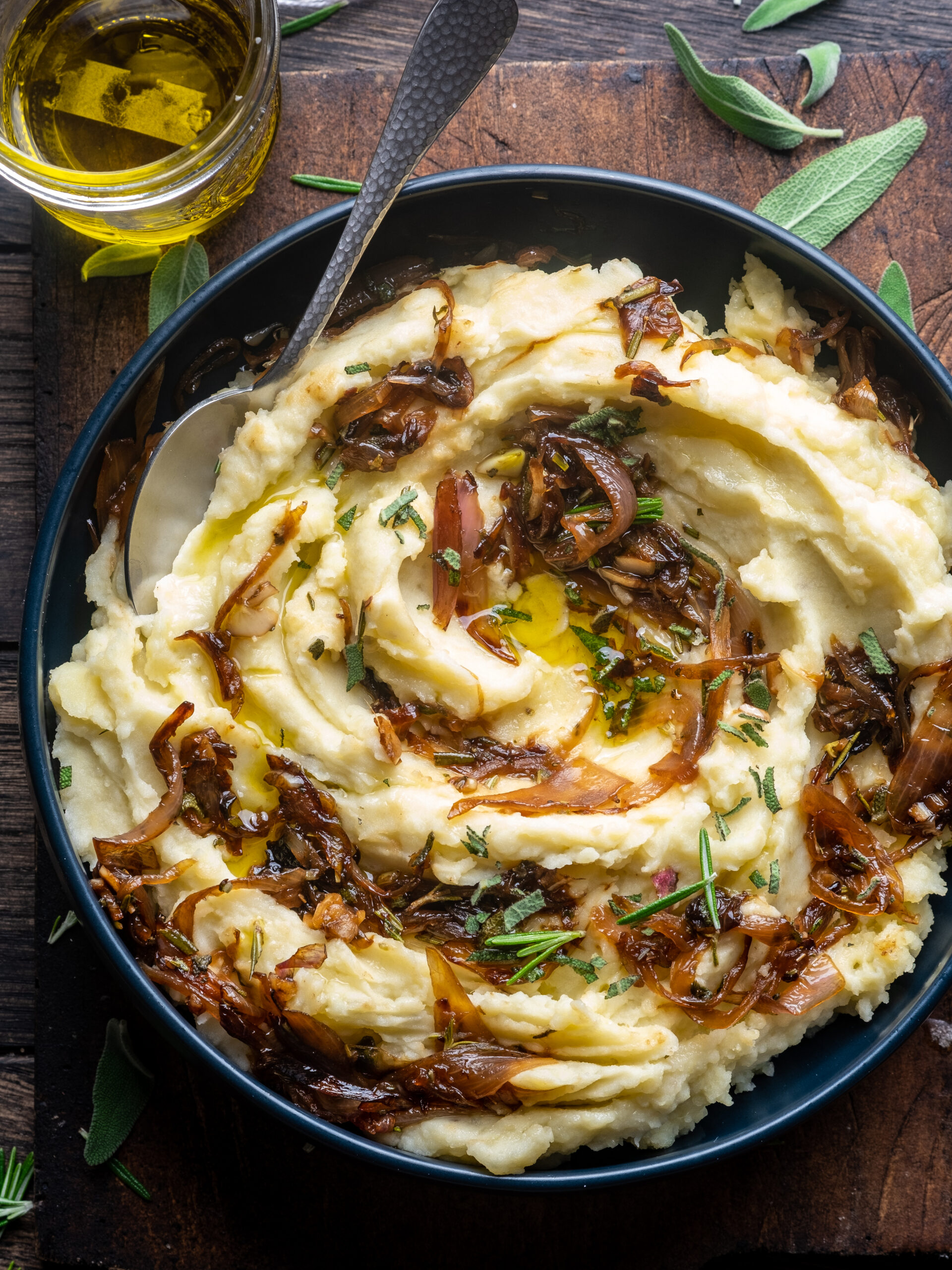 Olive oil and herb mashed potatoes