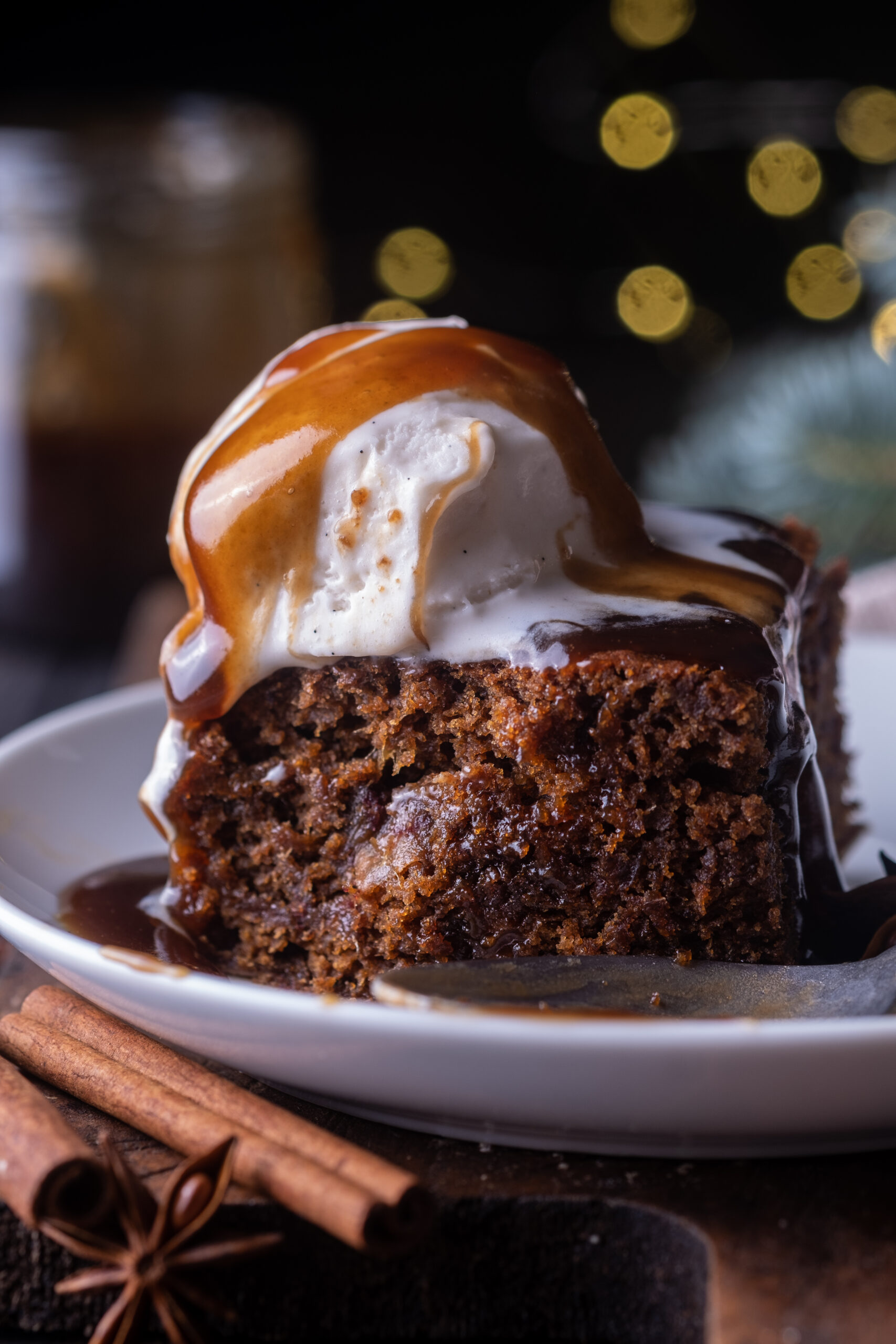 Vegan Sticky Gingerbread Date Cake