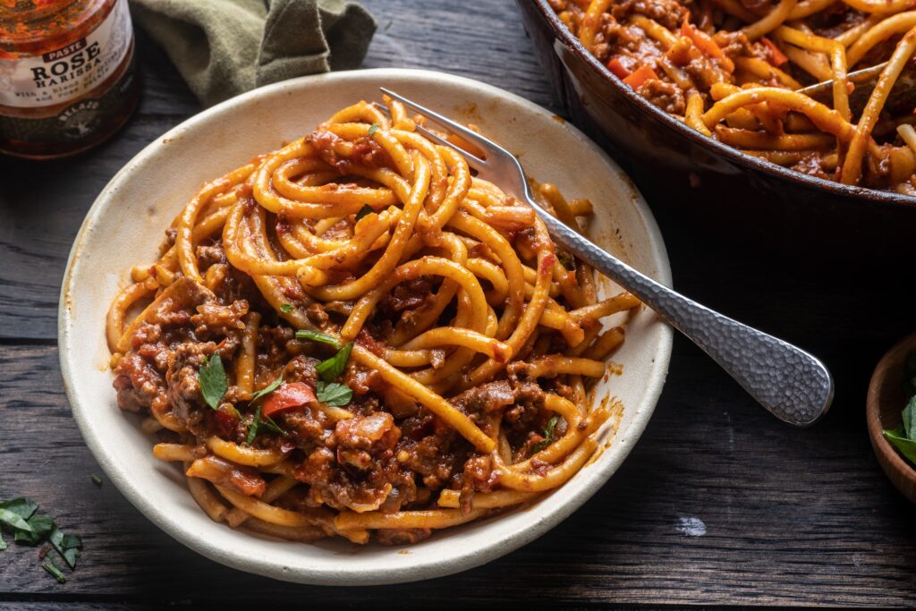 One pot harissa bolognese