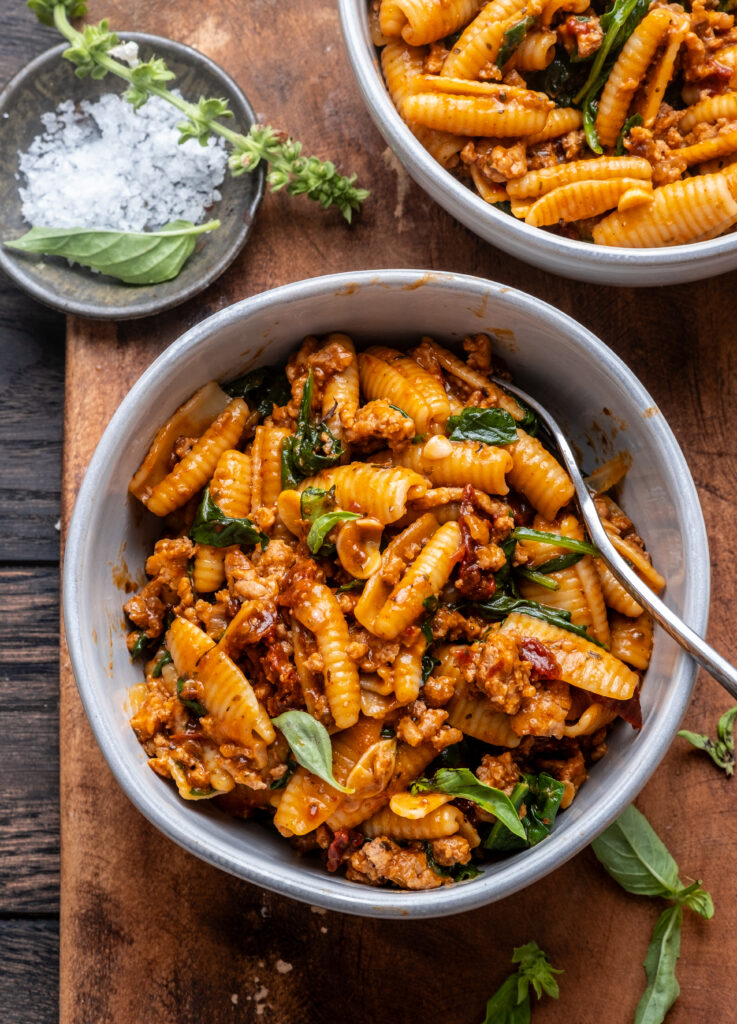 One Pot Tuscan Pasta
