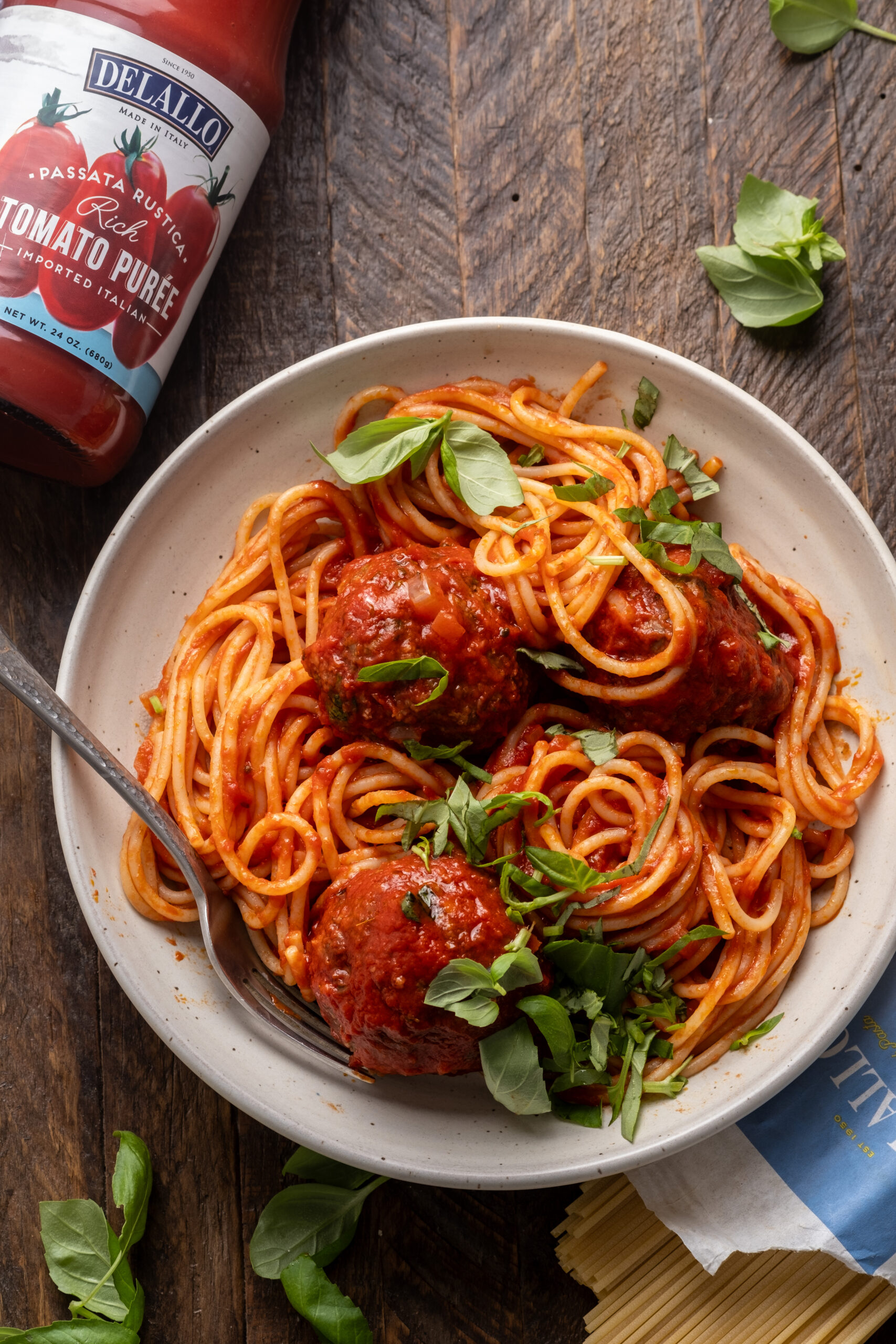 Italian-Style Meatballs in Tomato Sauce