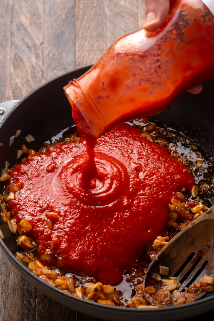 Italian Meatballs in Tomato Sauce