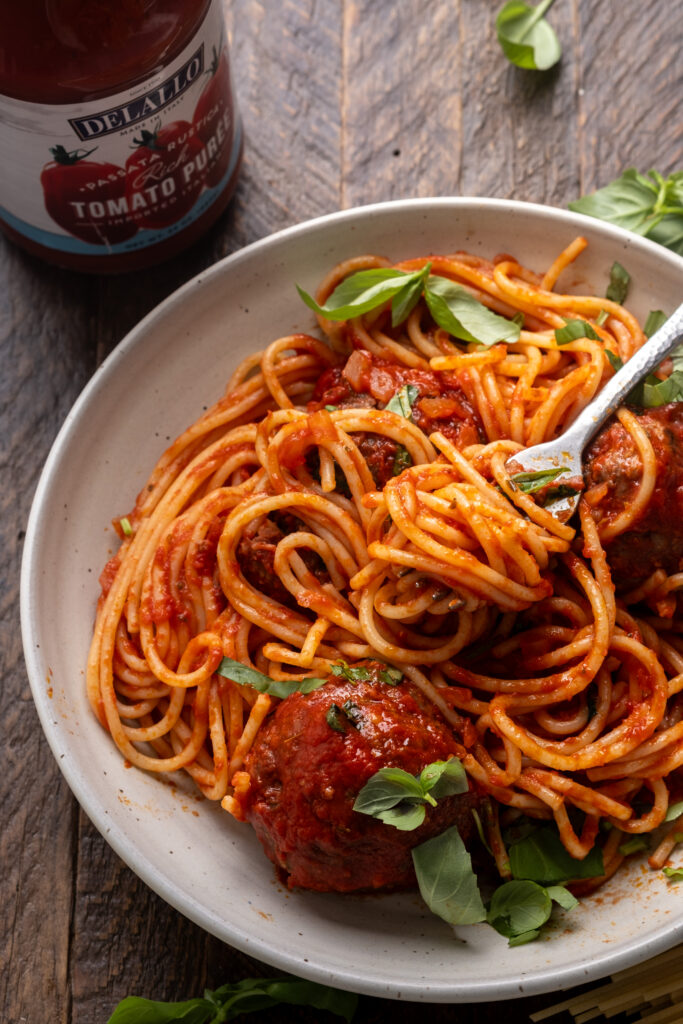Italian Meatballs in Tomato Sauce