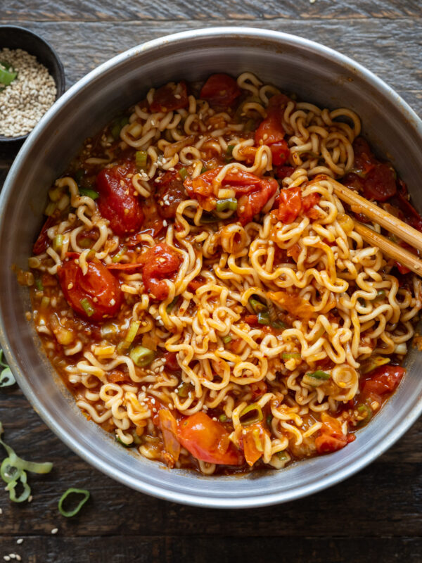 Cold Soy Marinated Tomato Noodles