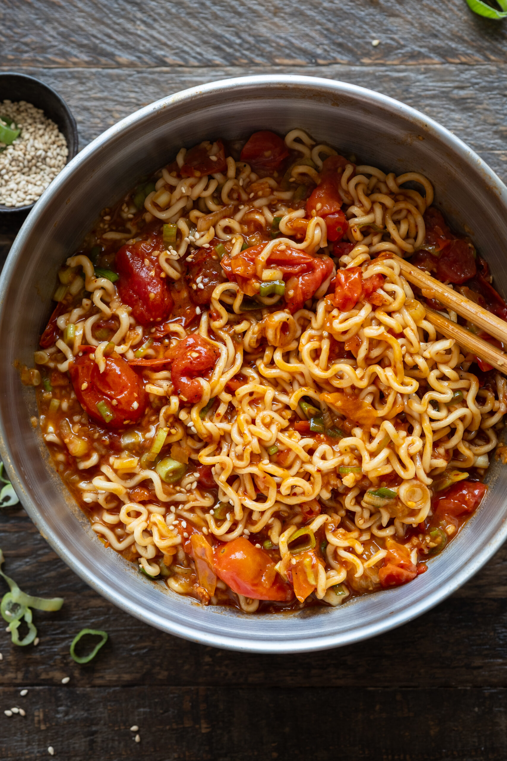 Cold Soy-Marinated Tomato Noodles