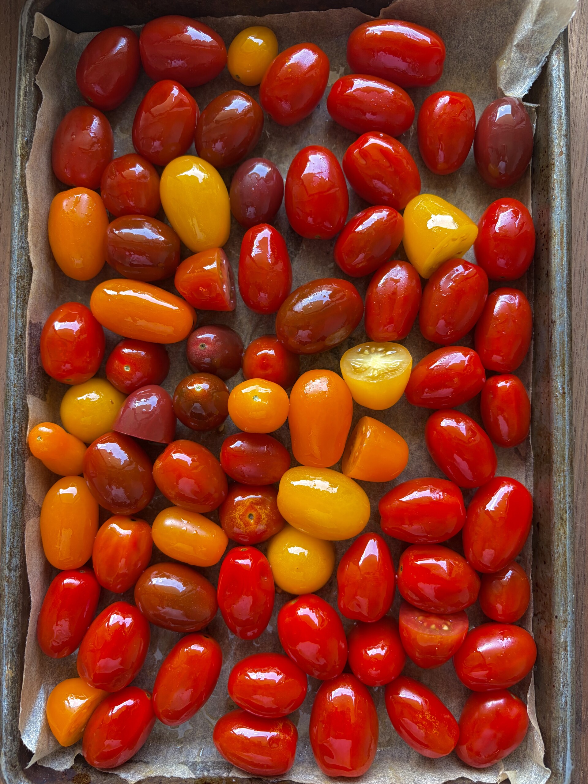 Roasted cherry tomatoes instructions - step 1