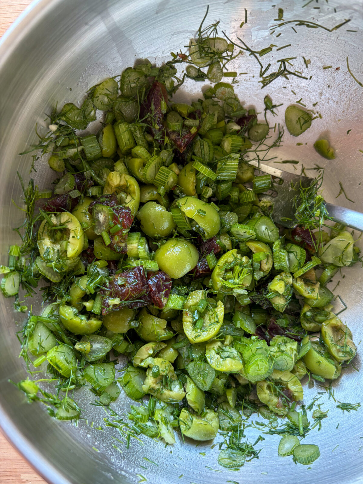Olive date salsa